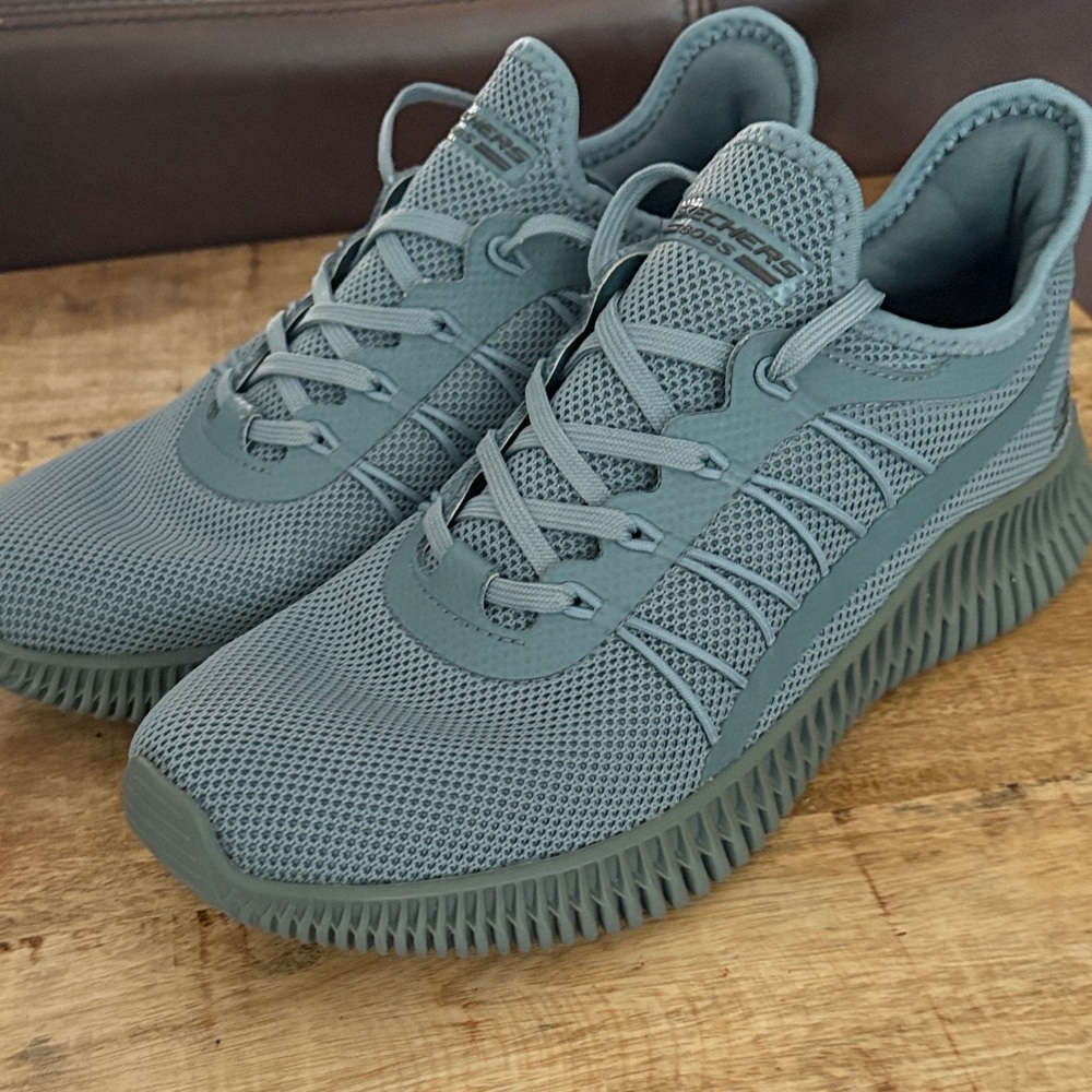 Skechers Blue Athletic Shoes for Women